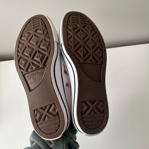 Women’s converse - Picture 7 of 7